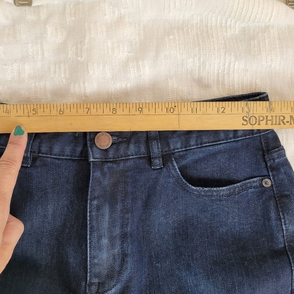 Coldwater Creek classic fit straight leg dark denim stretch jean 5 pocket 4P - Picture 4 of 10